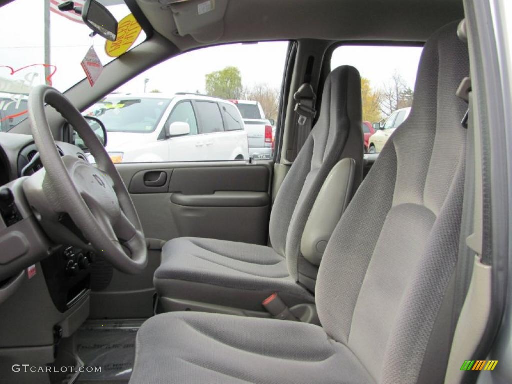 Taupe Interior 2003 Dodge Caravan SE Photo #40054393