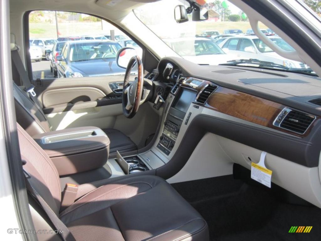 2011 Escalade Platinum AWD - White Diamond Tricoat / Cocoa/Light Linen Tehama Leather photo #20