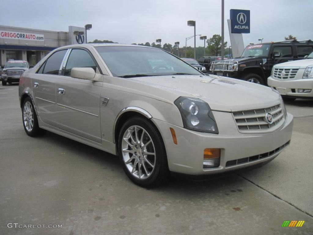 2007 CTS Sedan - Gold Mist / Cashmere photo #2