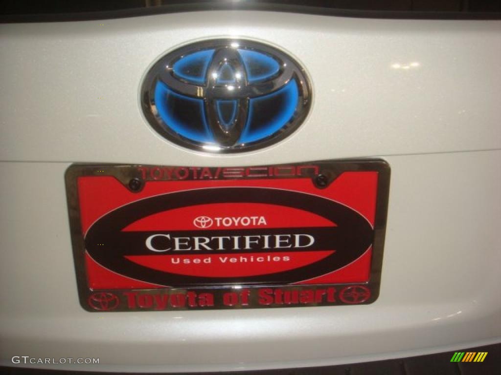 2010 Prius Hybrid III - Blizzard White Pearl / Misty Gray photo #8