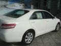 Super White - Camry LE Photo No. 5