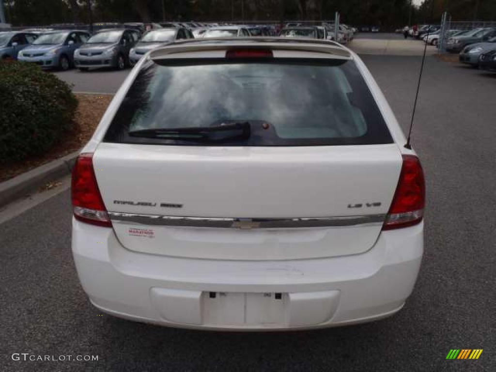 2005 Malibu Maxx LS Wagon - White / Gray photo #6