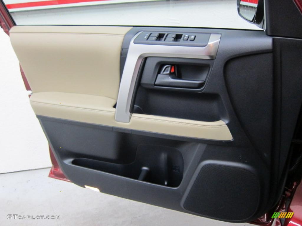2011 Toyota 4Runner SR5 4x4 Sand Beige Door Panel Photo #40069815