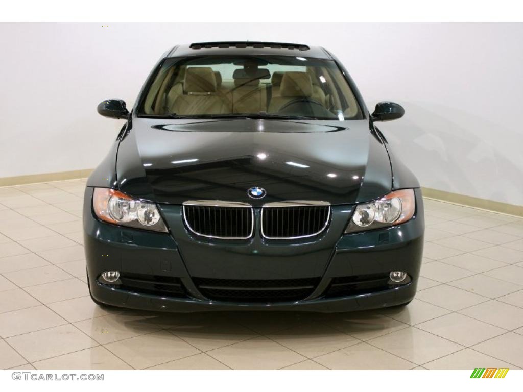 2006 3 Series 325xi Sedan - Deep Green Metallic / Beige Dakota Leather photo #2