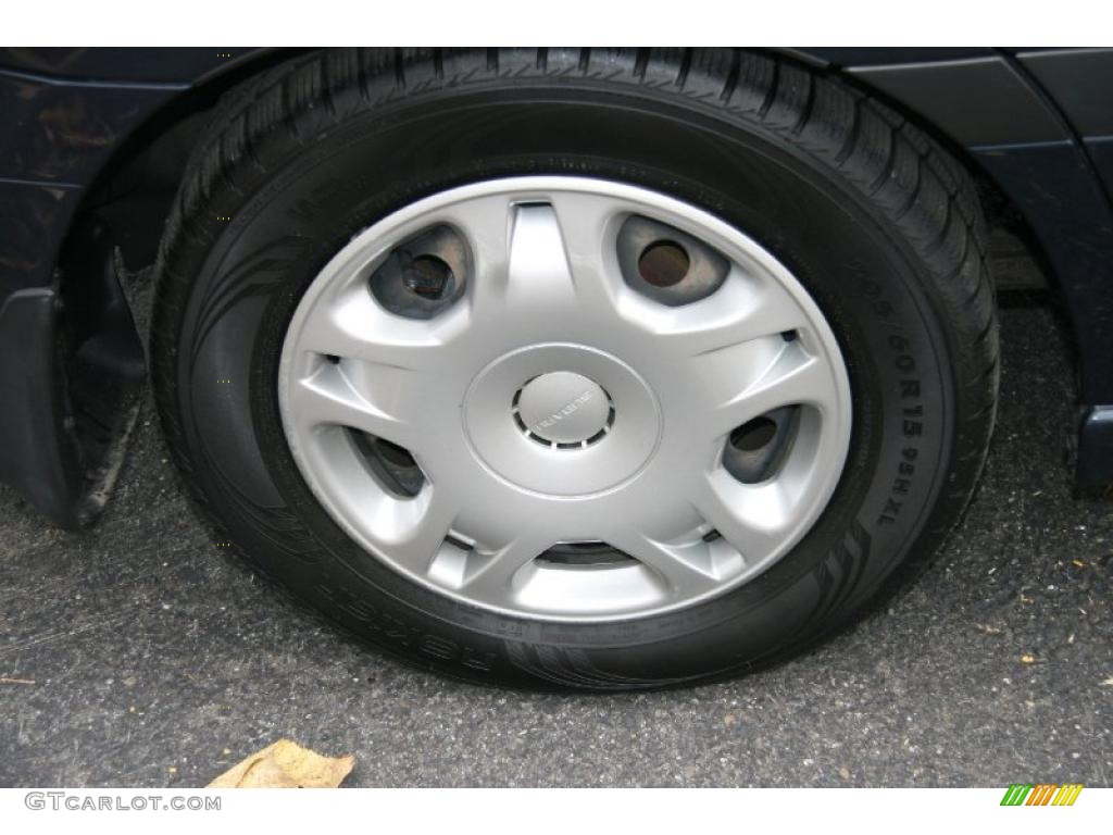 2001 Subaru Legacy L Sedan Wheel Photo #40071791