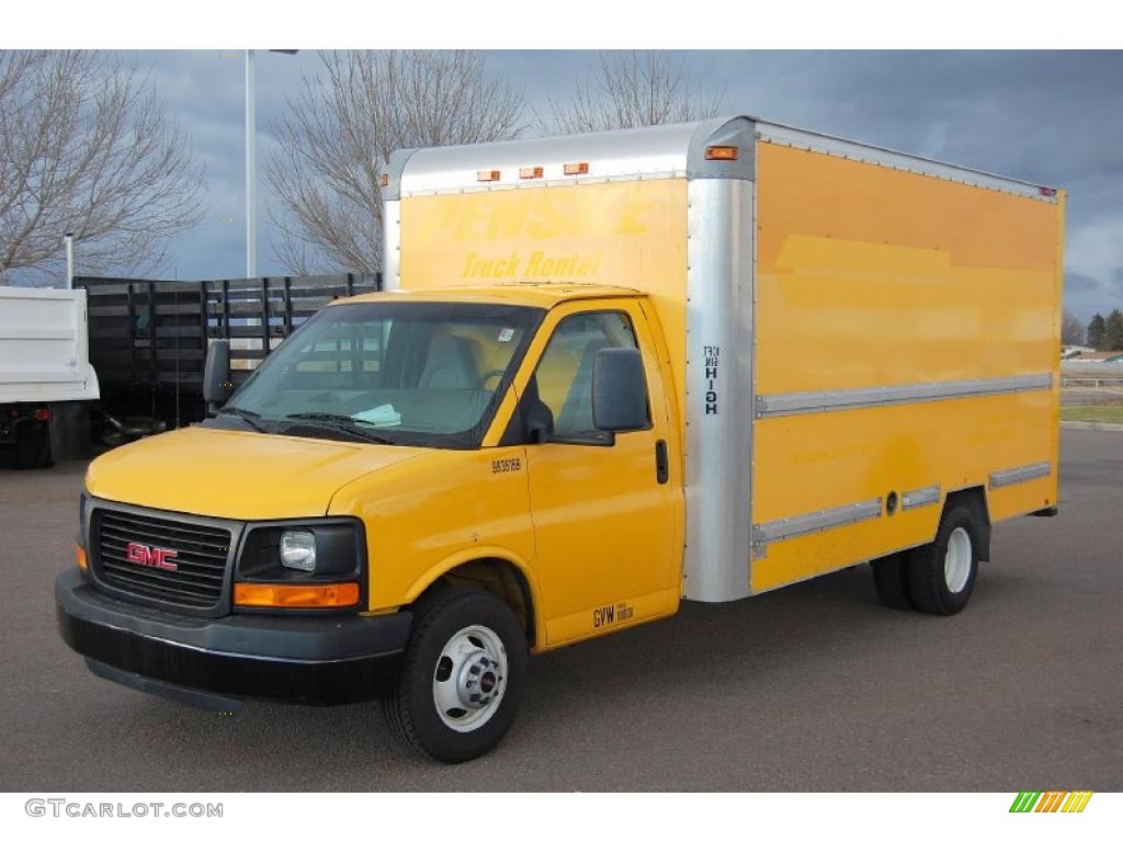 Yellow 2007 GMC Savana Cutaway 3500 Commercial Cargo Van Exterior Photo #40075659