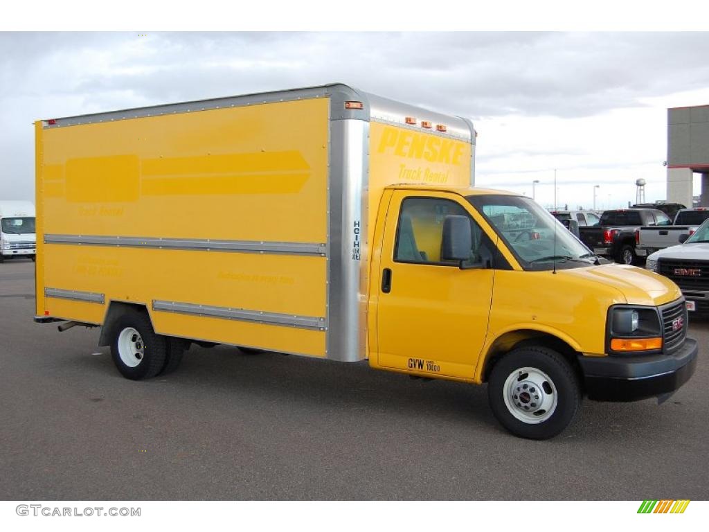 Yellow 2007 GMC Savana Cutaway 3500 Commercial Cargo Van Exterior Photo #40075691