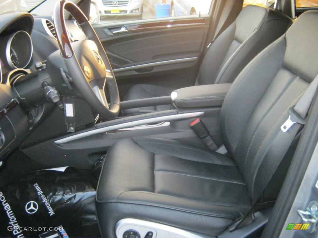 Black Interior 2010 Mercedes-Benz GL 550 4Matic Photo #40078315
