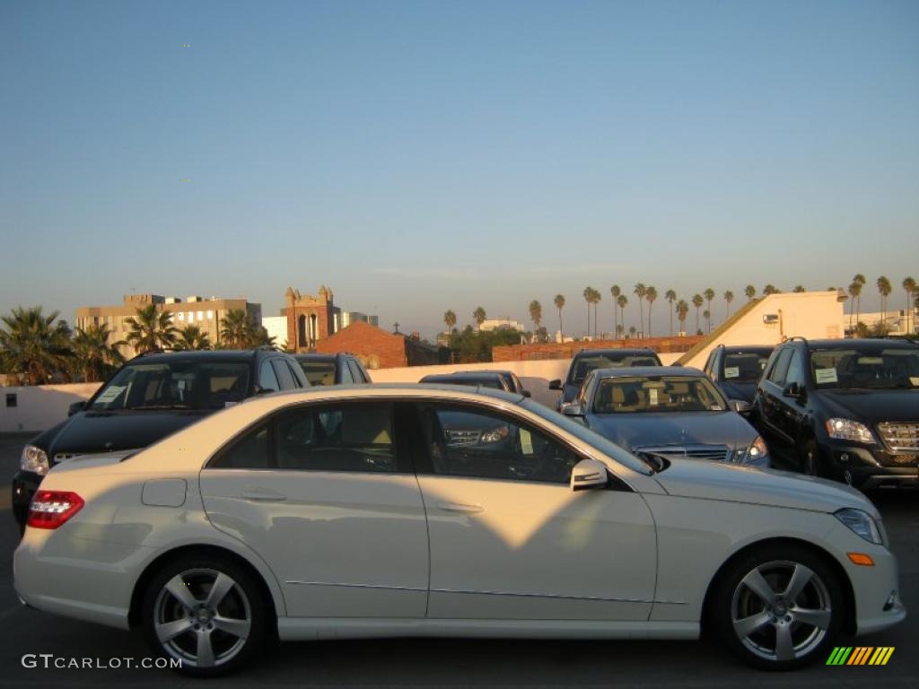 2011 E 350 Sedan - Arctic White / Ash/Black photo #2