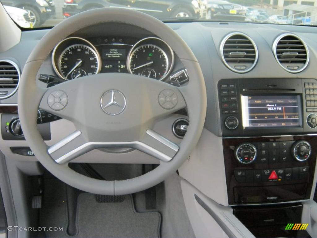 2011 GL 450 4Matic - Steel Grey Metallic / Ash photo #5