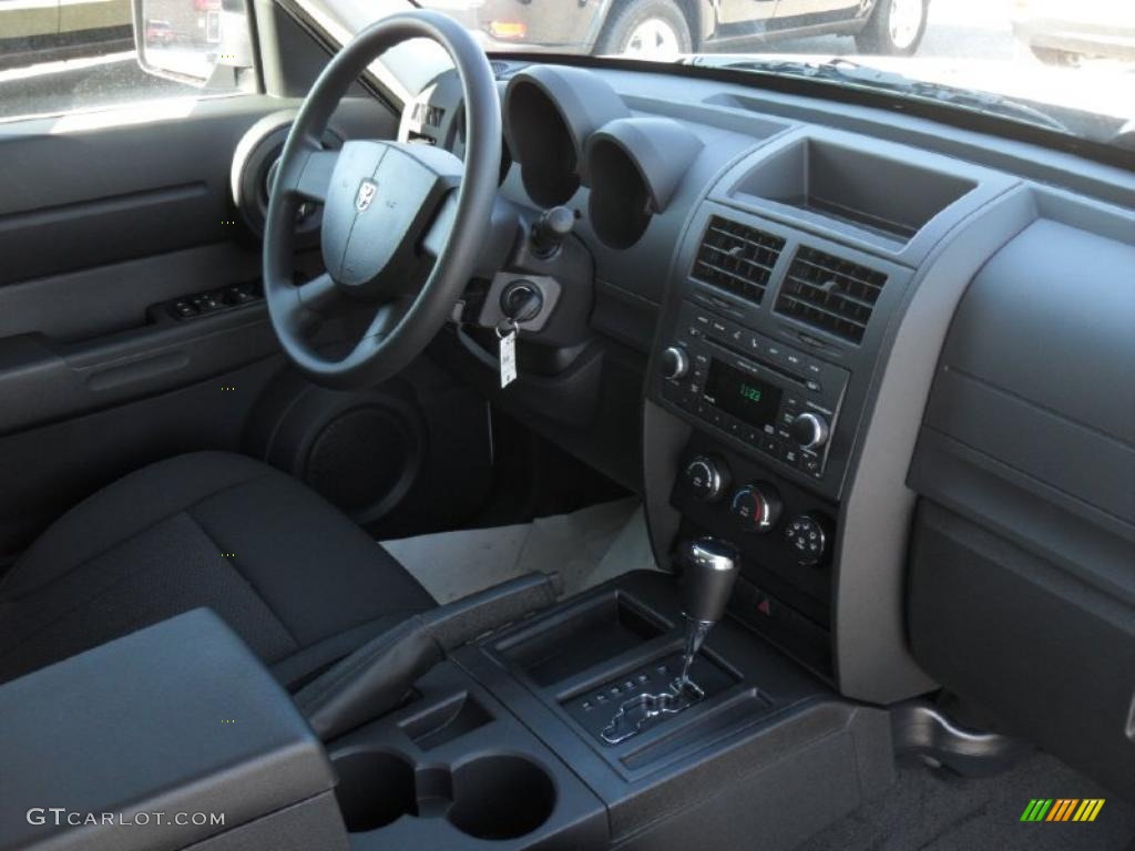 2011 Dodge Nitro Heat Dark Slate Gray Dashboard Photo #40079423