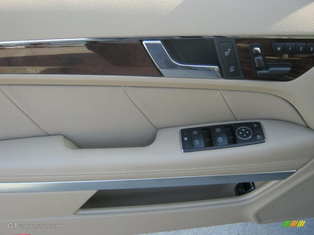 2011 Mercedes-Benz E 350 Cabriolet Almond/Mocha Door Panel Photo #40079791