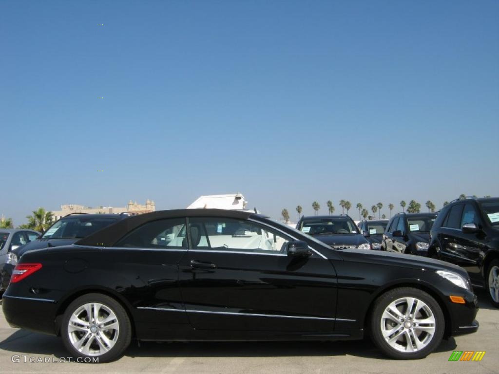 Black Interior 2011 Mercedes-Benz E 350 Cabriolet Photo #40079959