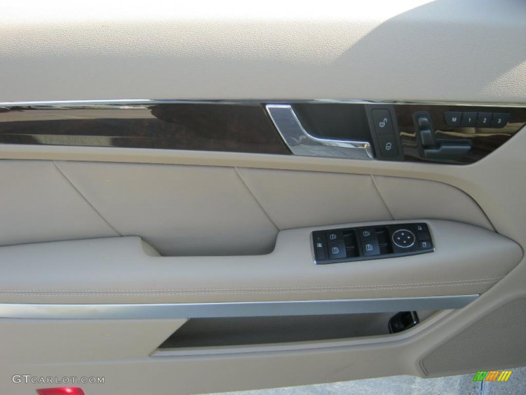 2011 Mercedes-Benz E 350 Cabriolet Almond/Mocha Door Panel Photo #40080063