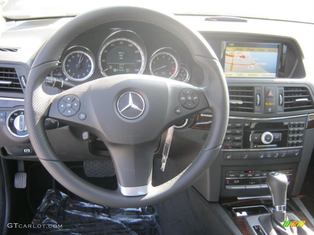 2011 Mercedes-Benz E 350 Cabriolet Black Dashboard Photo #40080183