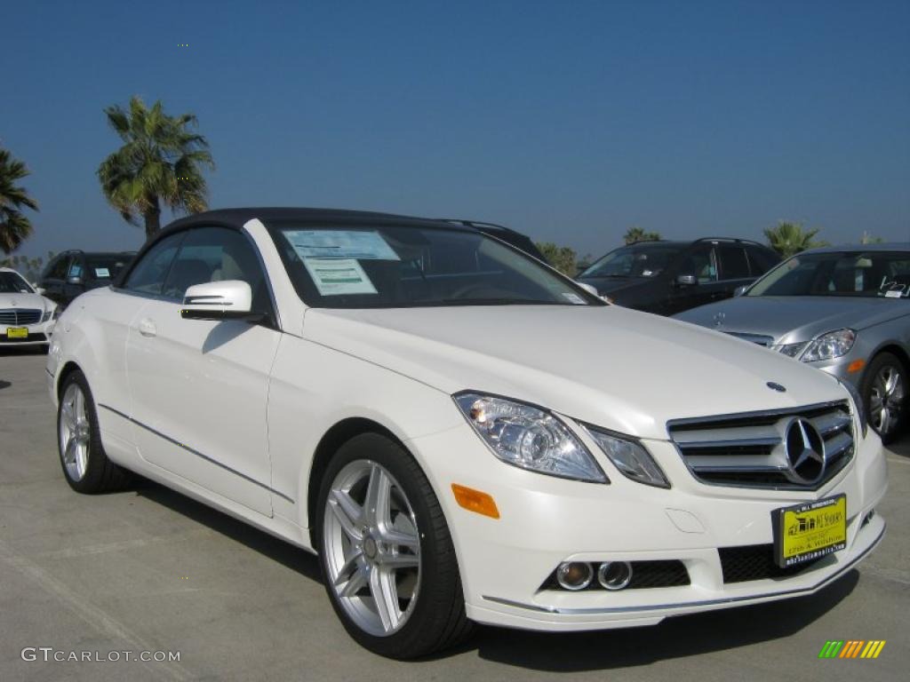 2011 E 350 Cabriolet - Diamond White Metallic / Almond/Mocha photo #1