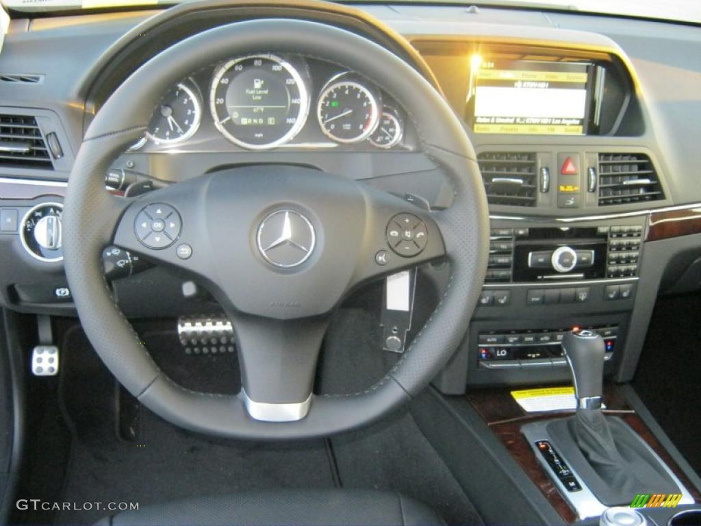2011 Mercedes-Benz E 550 Coupe Black Steering Wheel Photo #40081011