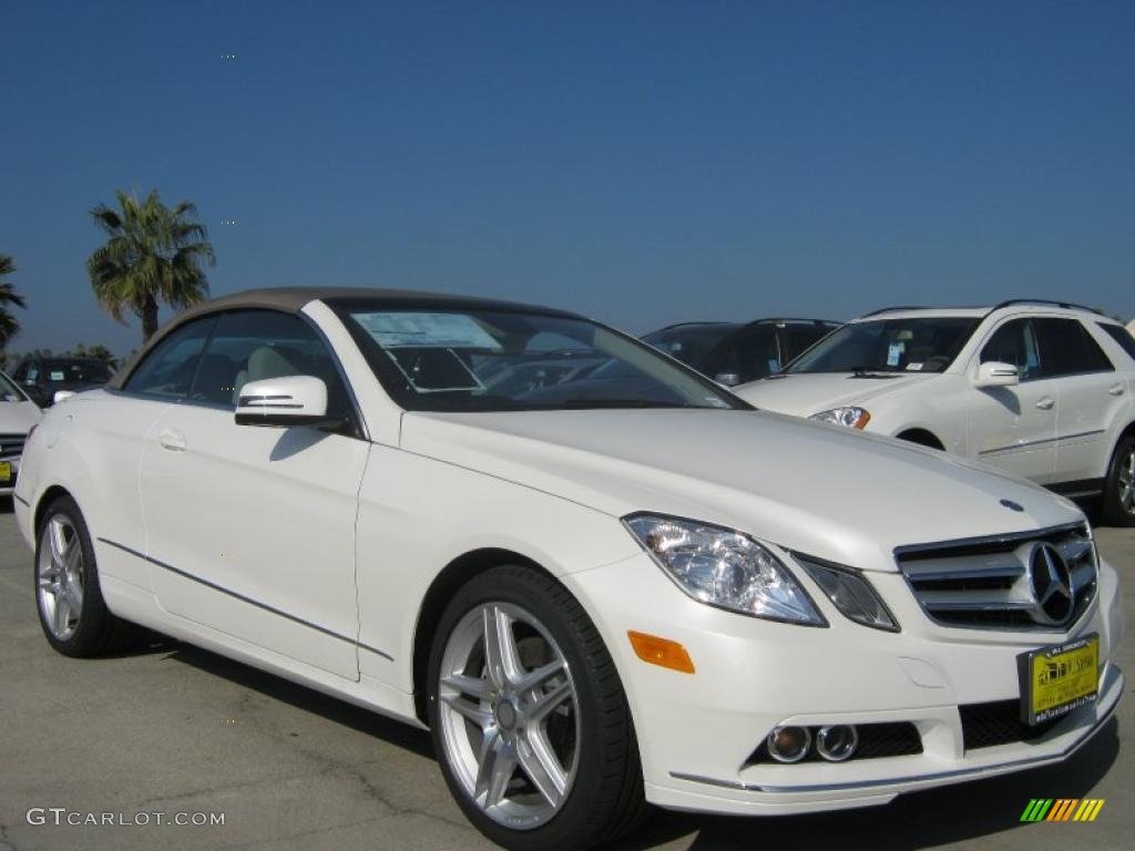 2011 E 350 Cabriolet - Diamond White Metallic / Almond/Mocha photo #1