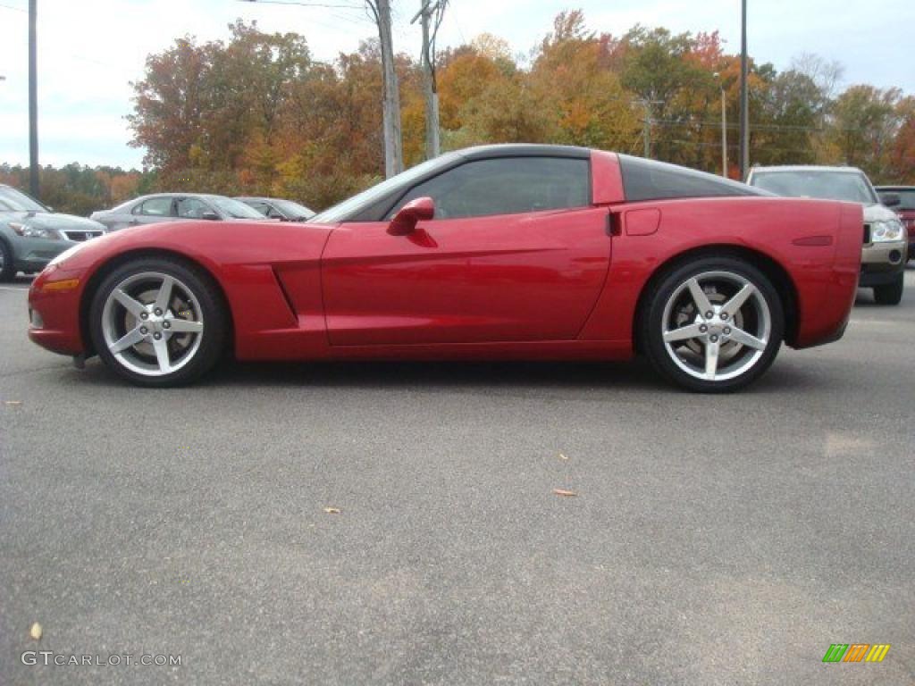 Magnetic Red Metallic 2005 Chevrolet Corvette Coupe Exterior Photo #40086395