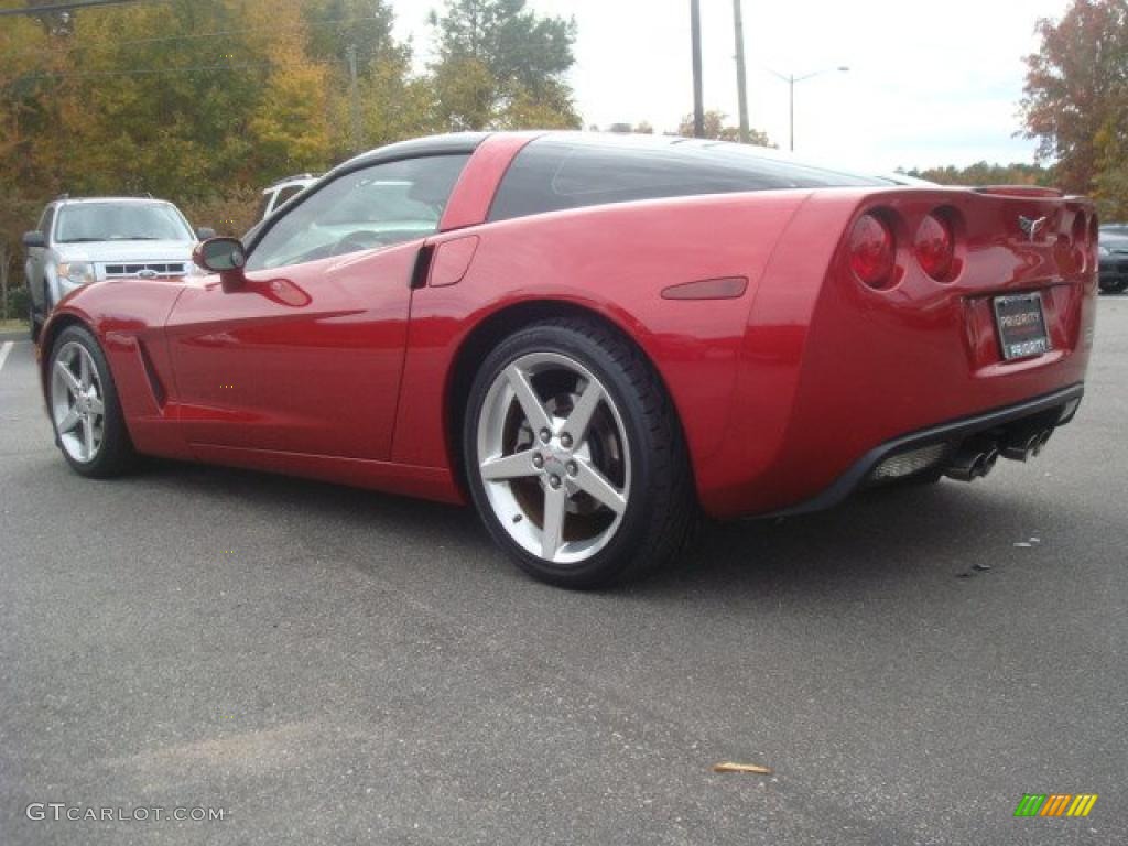 Magnetic Red Metallic 2005 Chevrolet Corvette Coupe Exterior Photo #40086411