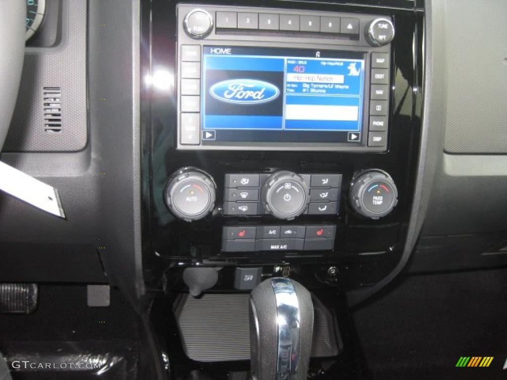 2011 Ford Escape Limited 4WD Controls Photo #40086579
