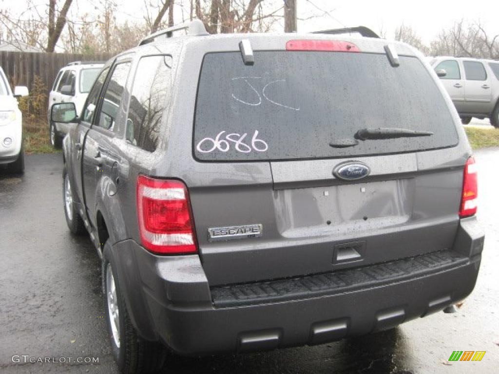 2011 Escape XLT 4WD - Sterling Grey Metallic / Charcoal Black photo #5