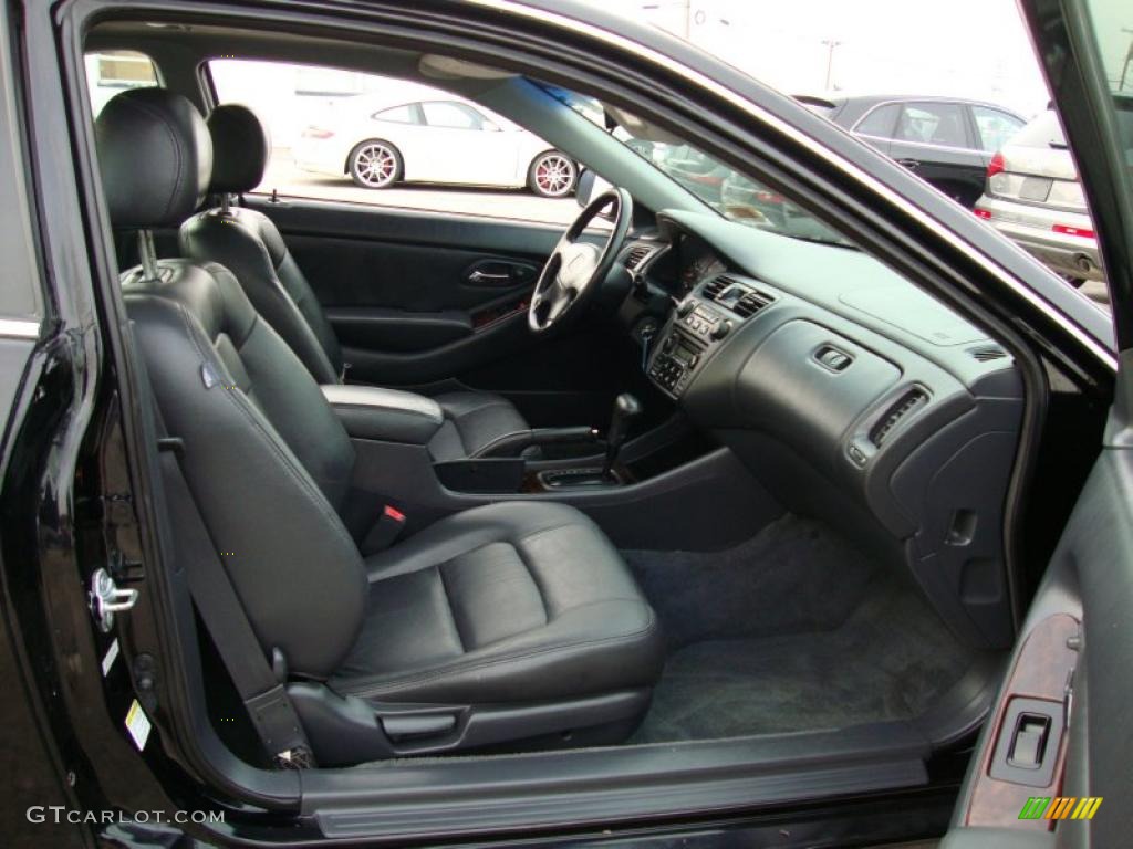 Charcoal Interior 2000 Honda Accord EX Coupe Photo #40088027