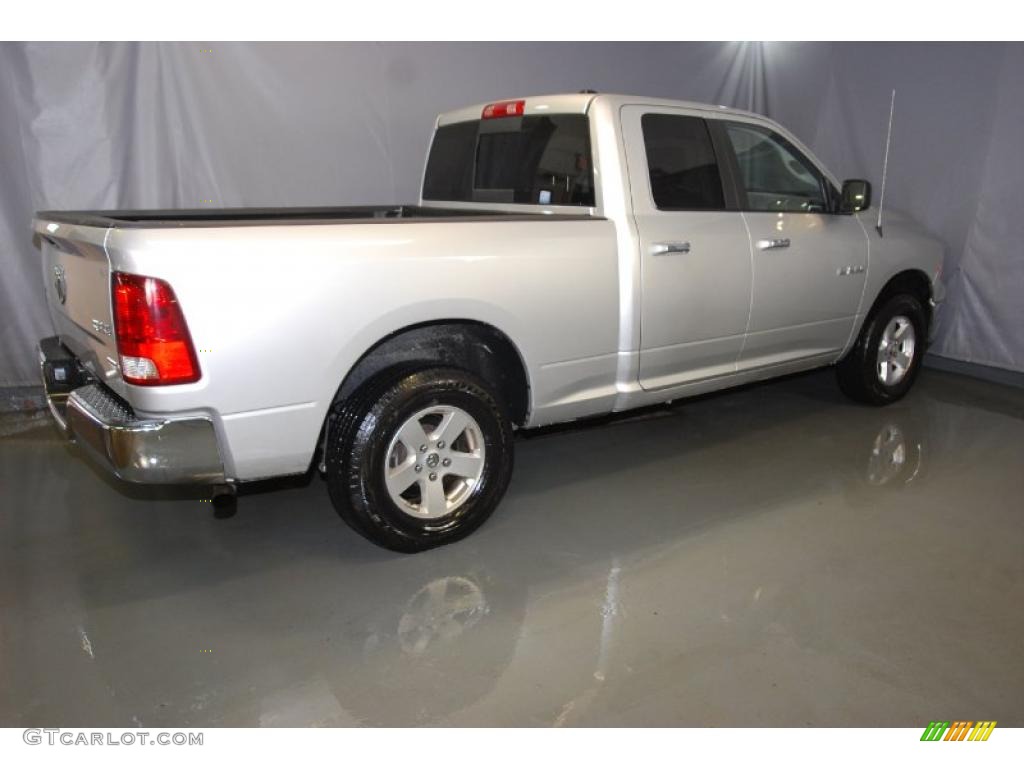 2009 Ram 1500 SLT Quad Cab 4x4 - Bright Silver Metallic / Dark Slate/Medium Graystone photo #9