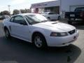 2001 Oxford White Ford Mustang V6 Coupe  photo #1