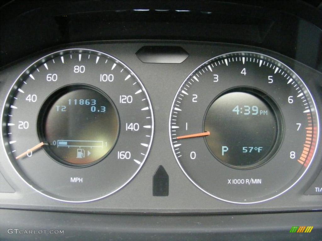 2008 Volvo V70 3.2 Gauges Photo #40092435