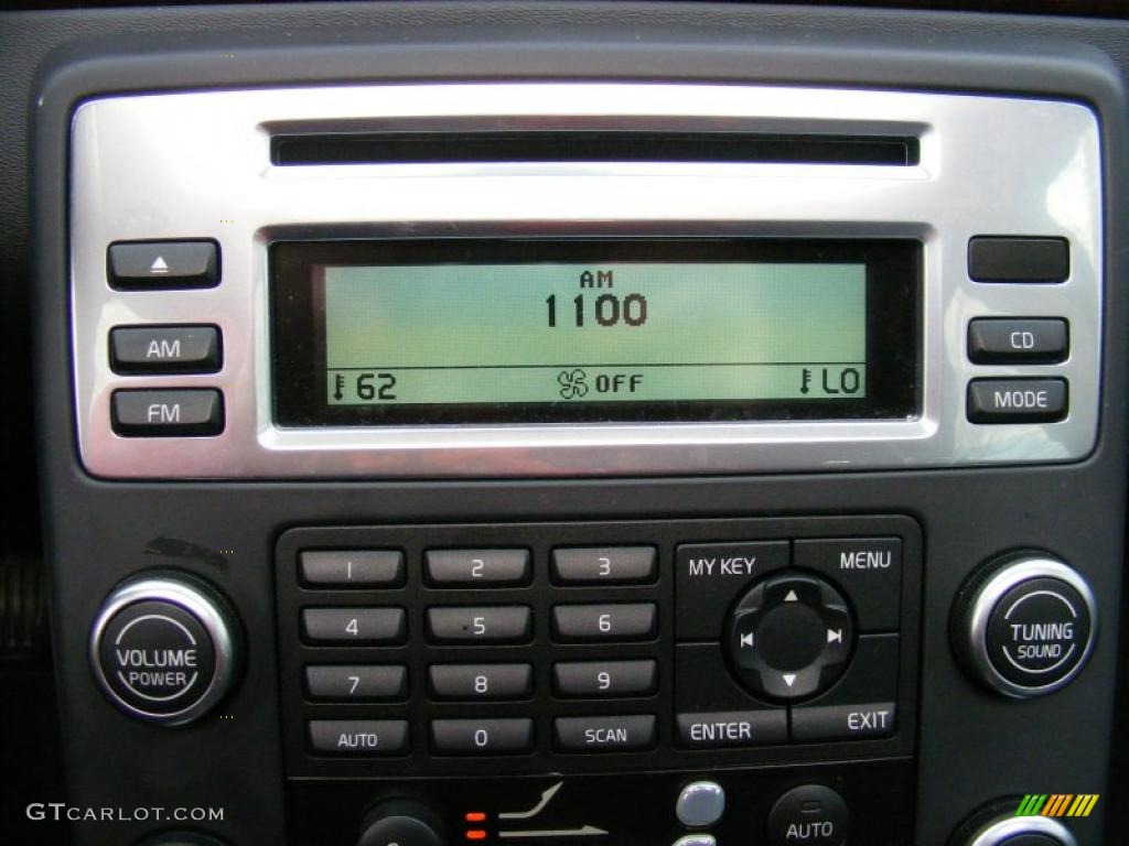 2008 Volvo V70 3.2 Controls Photo #40092475