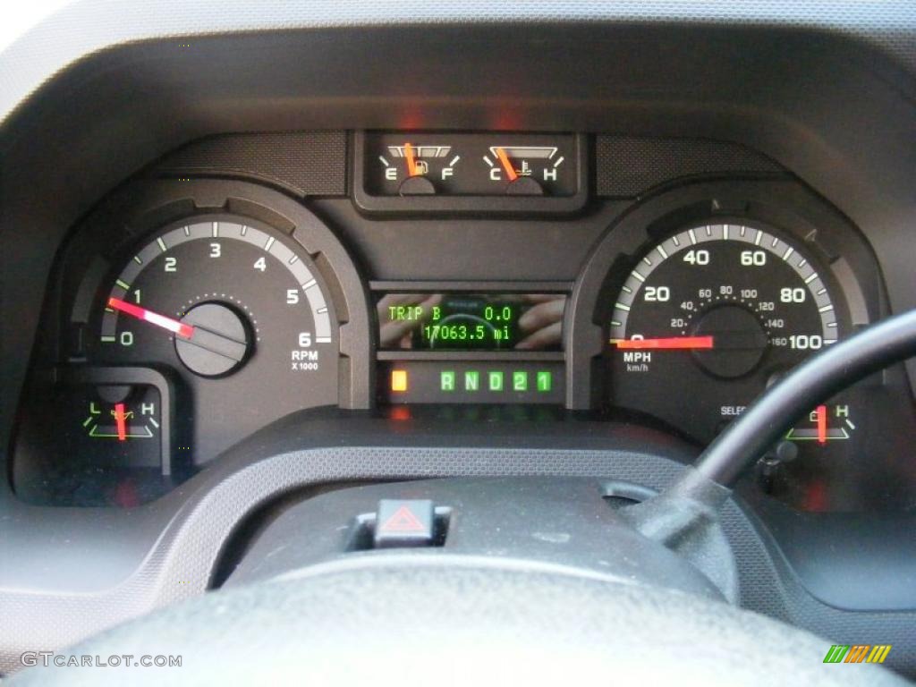 2010 Ford E Series Van E350 XLT Passenger Gauges Photo #40093487