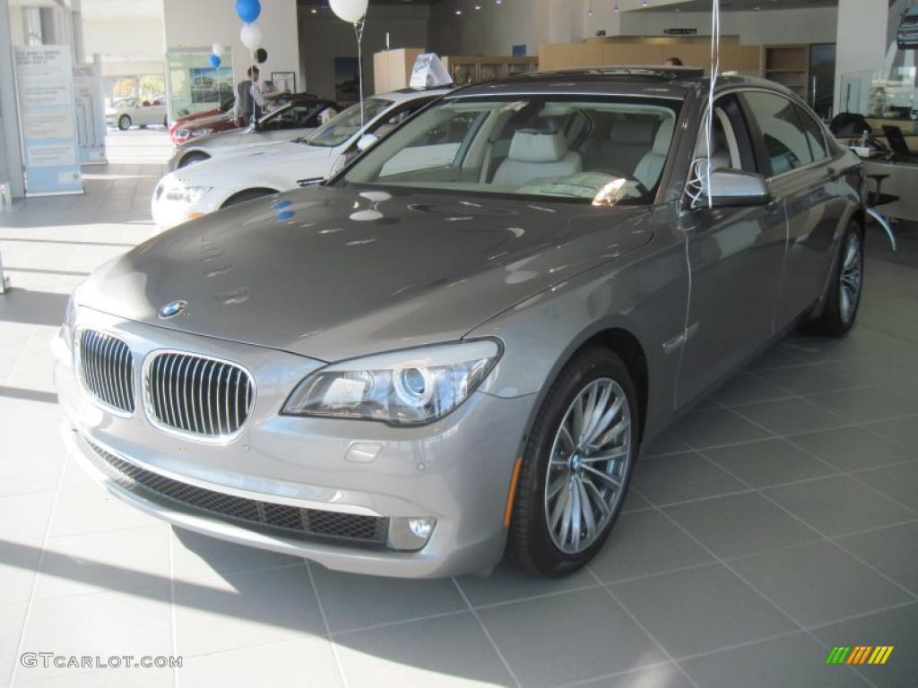 Space Gray Metallic 2011 BMW 7 Series 750Li Sedan Exterior Photo #40094323
