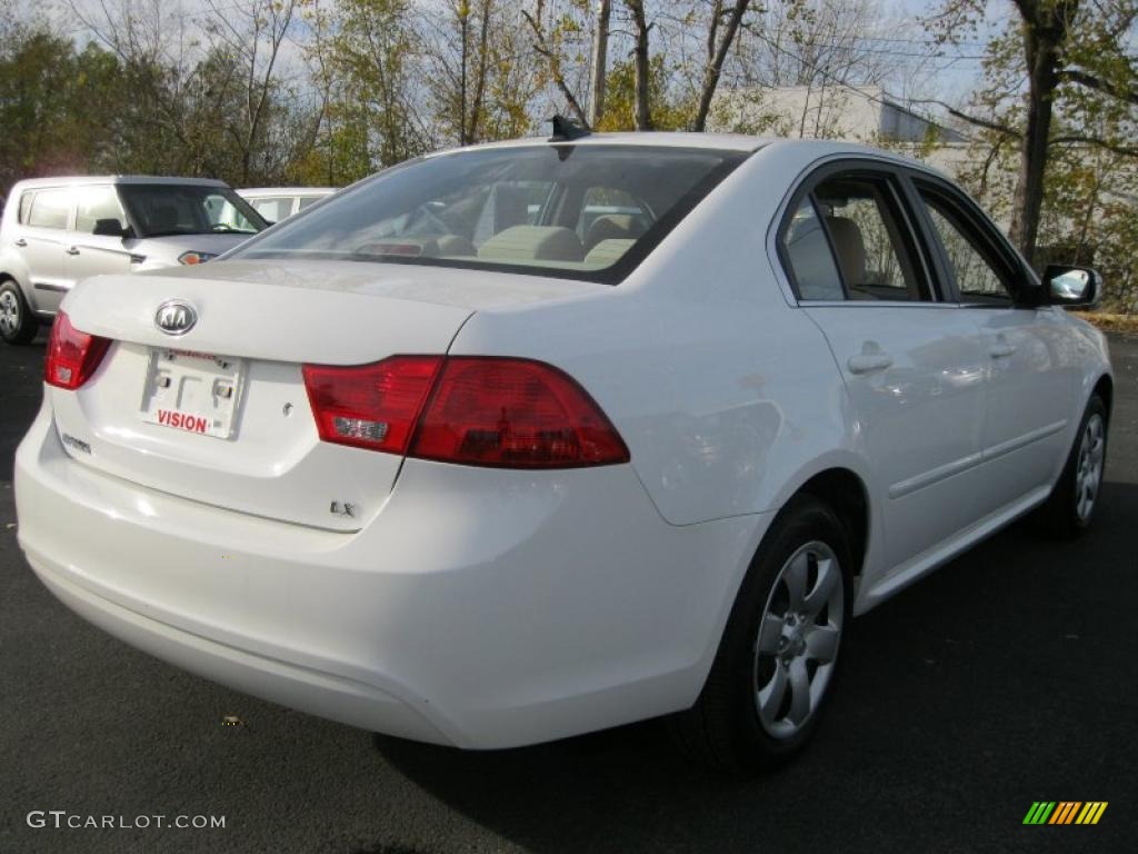 2010 Optima LX - Clear White / Beige photo #2