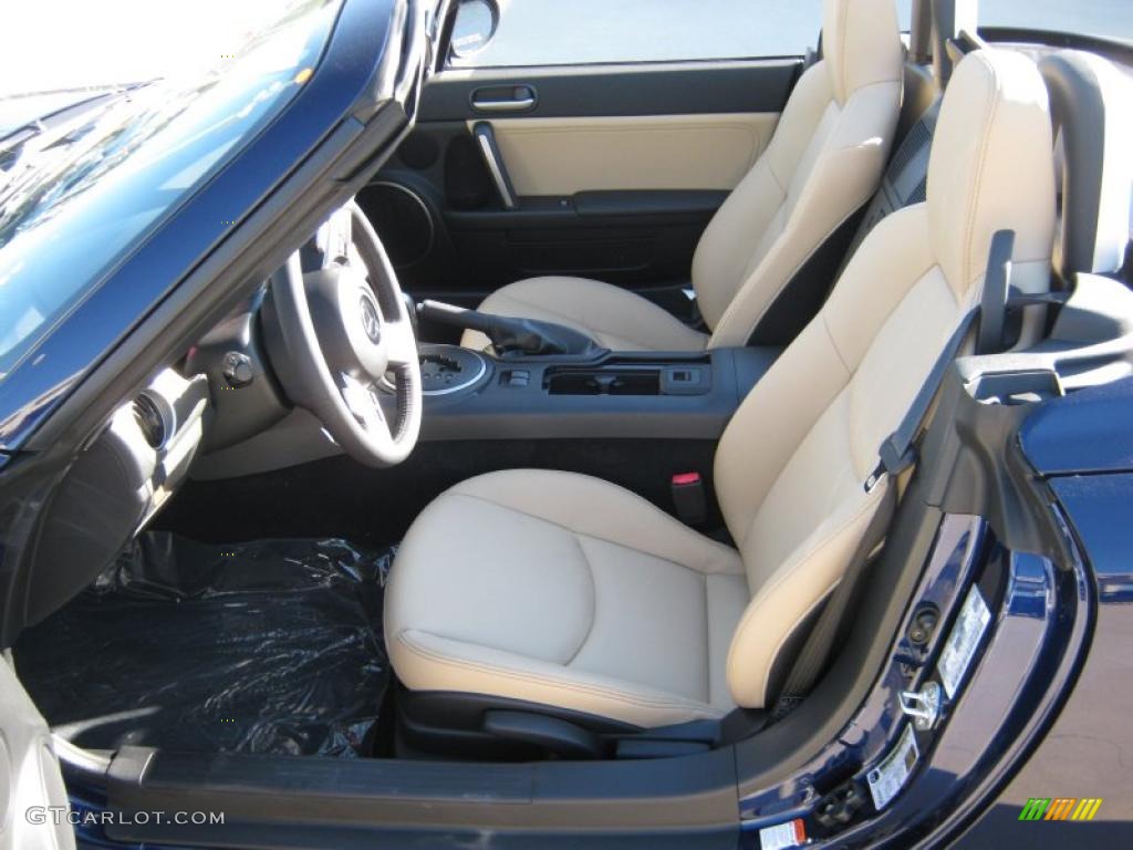 Dune Beige Interior 2011 Mazda MX-5 Miata Grand Touring Hard Top Roadster Photo #40100607