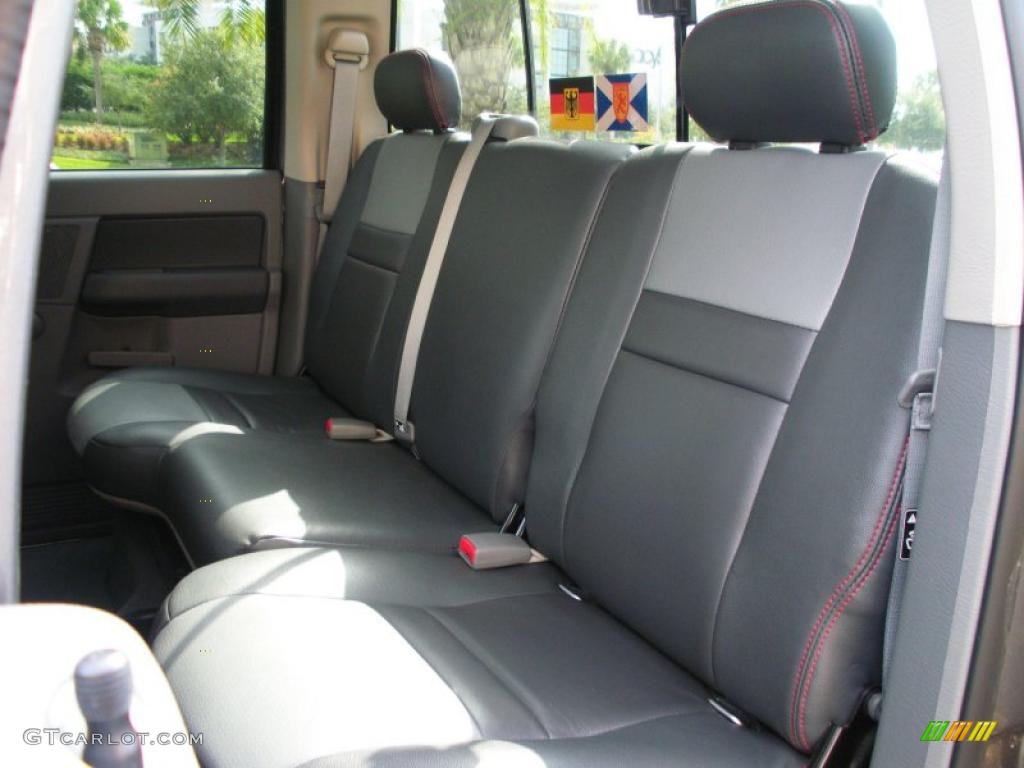Medium Slate Gray Interior 2007 Dodge Ram 2500 ST Quad Cab 4x4 Photo #40101711