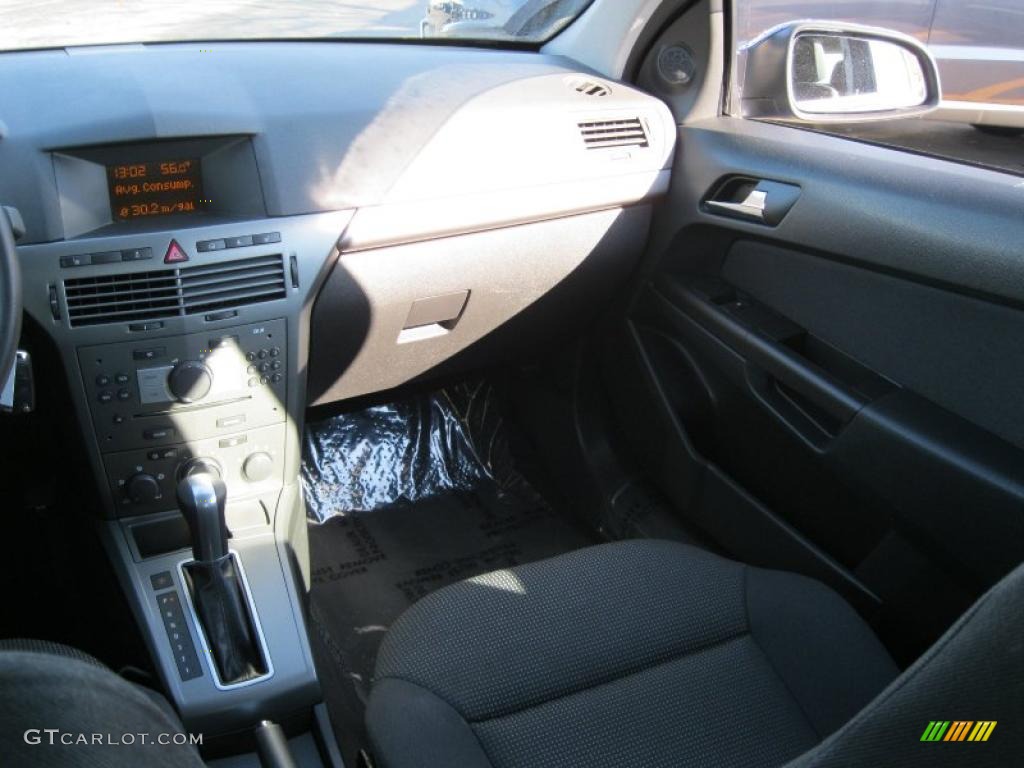 2008 Astra XE Sedan - Twilight Blue / Charcoal photo #20