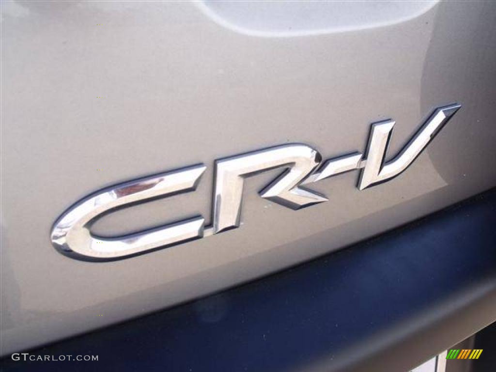 2006 Honda CR-V LX Marks and Logos Photos
