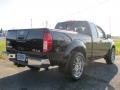 Super Black - Frontier SE V6 King Cab 4x4 Photo No. 2