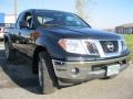 Super Black - Frontier SE V6 King Cab 4x4 Photo No. 16