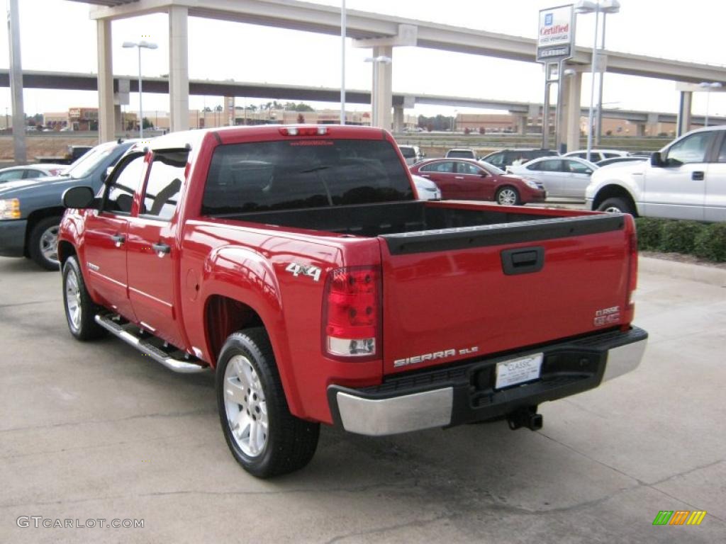 2008 Sierra 1500 SLE Crew Cab 4x4 - Fire Red / Ebony photo #3