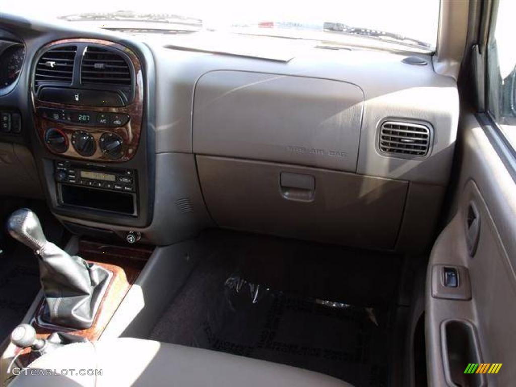 2001 Sportage EX 4x4 - Evergreen / Brown photo #12