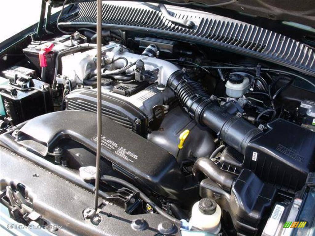 2001 Kia Sportage EX 4x4 2.0 Liter DOHC 16-Valve 4 Cylinder Engine Photo #40105795