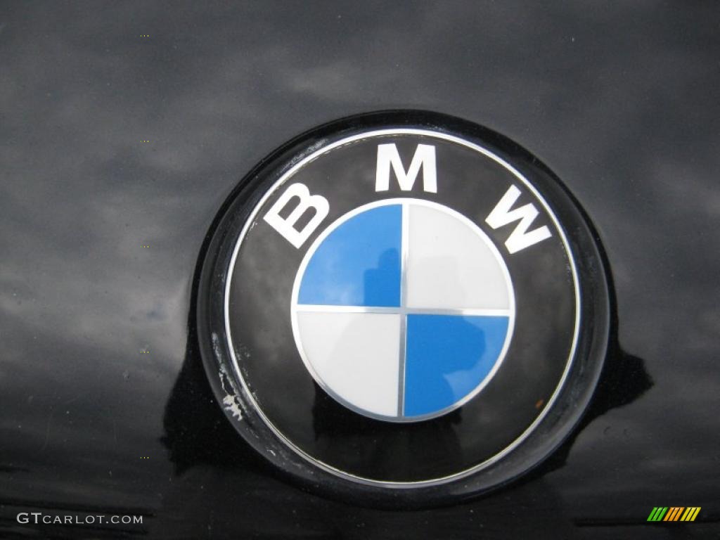 2004 BMW M3 Coupe Marks and Logos Photo #40106275