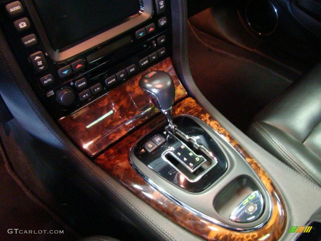 2005 Jaguar XJ XJR 6 Speed Automatic Transmission Photo #40107683