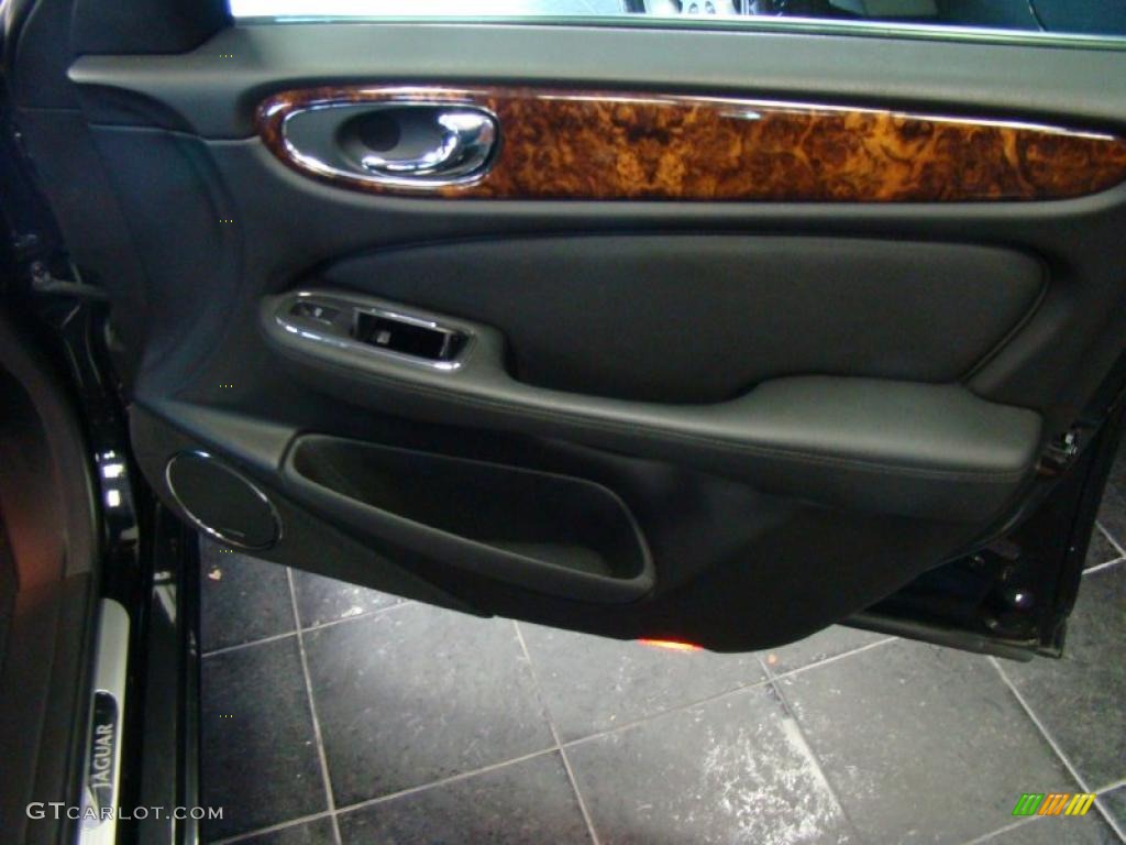 2005 Jaguar XJ XJR Door Panel Photos