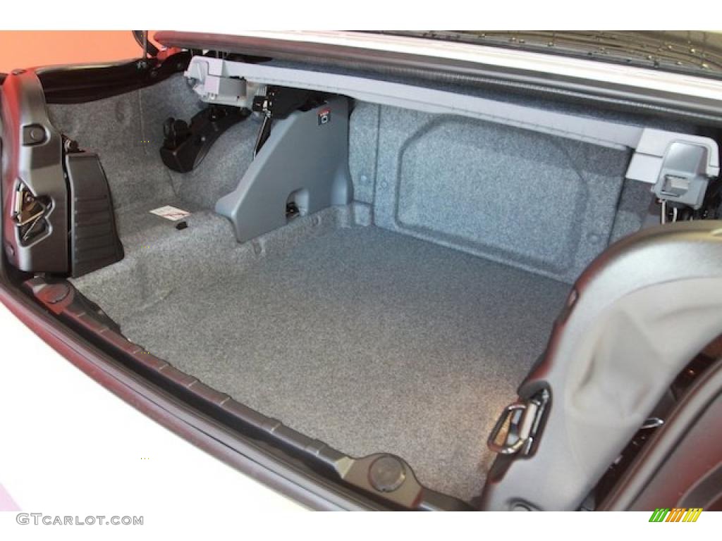 2011 BMW 3 Series 328i Convertible Trunk Photo #40107987