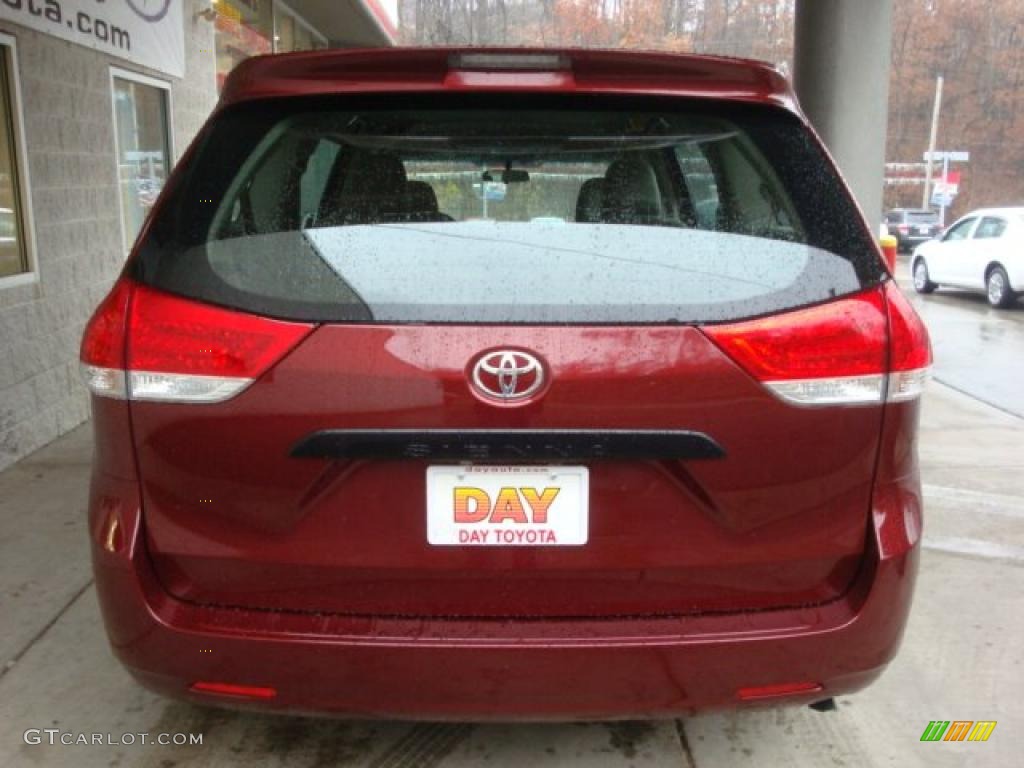 2011 Sienna  - Salsa Red Pearl / Bisque photo #3