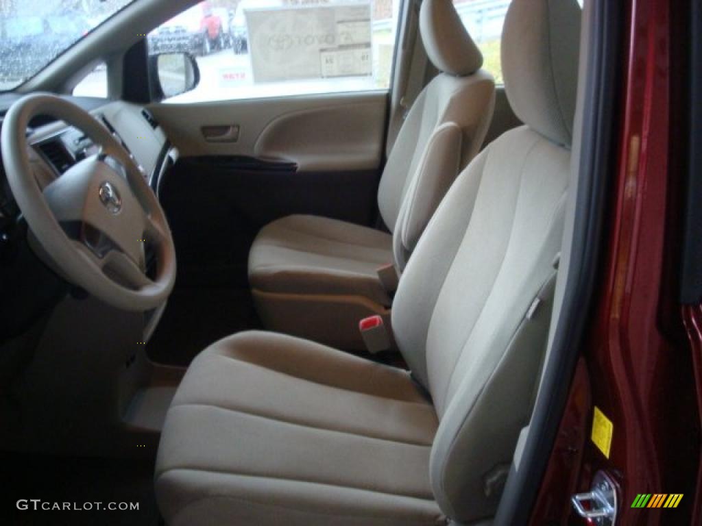 2011 Sienna  - Salsa Red Pearl / Bisque photo #8