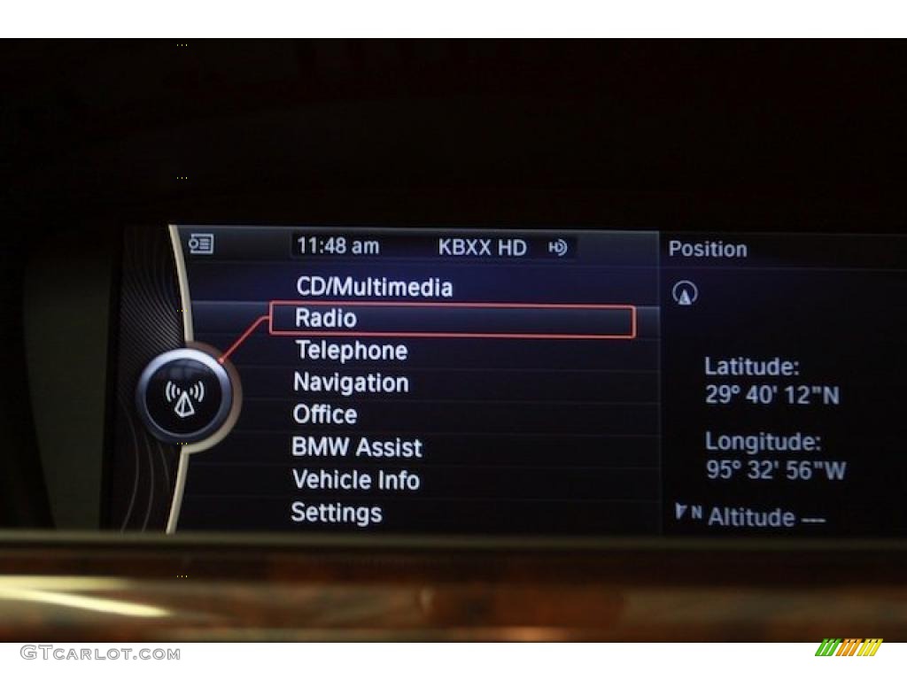 2011 BMW 3 Series 328i Coupe Controls Photo #40108931